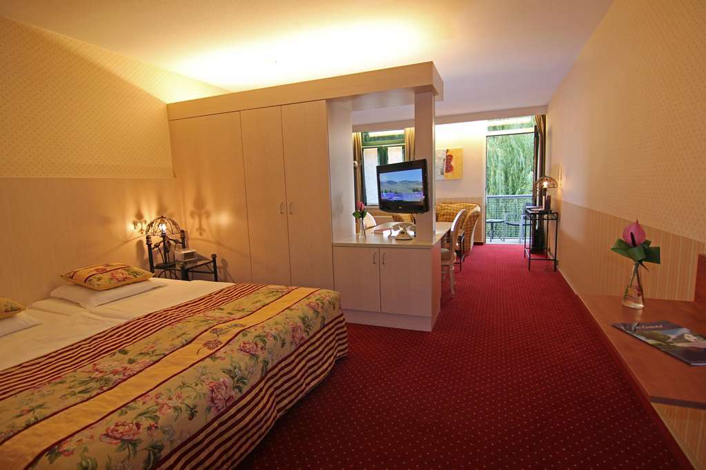 Restaurant Oolderhof Bv Hotel Roermond Phòng bức ảnh