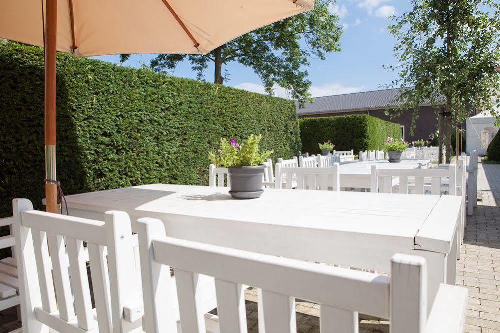 Restaurant Oolderhof Bv Hotel Roermond Ngoại thất bức ảnh